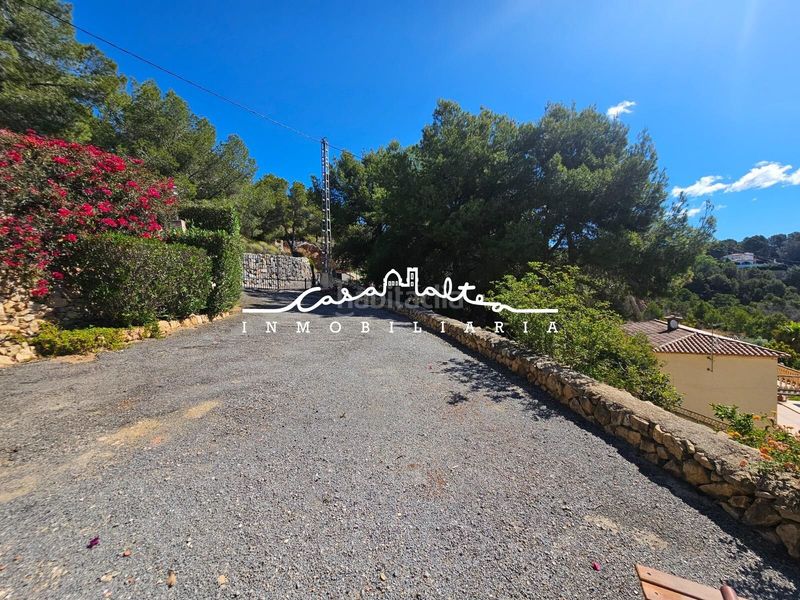 Foto a8fcd377-174f-4d2d-b736-86d42306afcf. Xalet amb aparcament a Altea la vella Altea