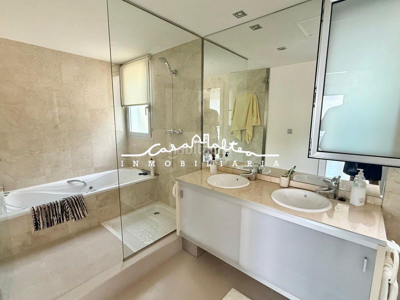 Foto b2f02b4a-30e5-4a84-958e-d8ae95698e74. Miete chalet mit heizung parking pool in Altea hills Altea