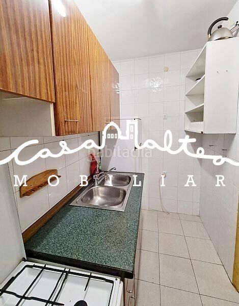 Foto 15fabc03-fcc2-4be3-947e-f6a71b7b2d62. Apartamento en calle alferez navarro 9 céntrico con trastero en Polop