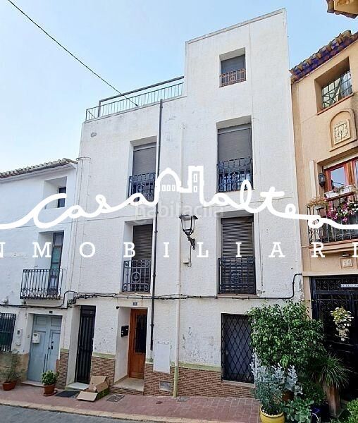 Foto 82f7cdfa-b6be-436c-a393-a4f72aec70c8. Apartamento en calle alferez navarro 9 céntrico con trastero en Polop