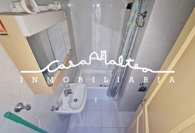 Foto 89278955-43b9-46f7-b790-96d2e85f0a7f. Apartamento en calle alferez navarro 9 céntrico con trastero en Polop