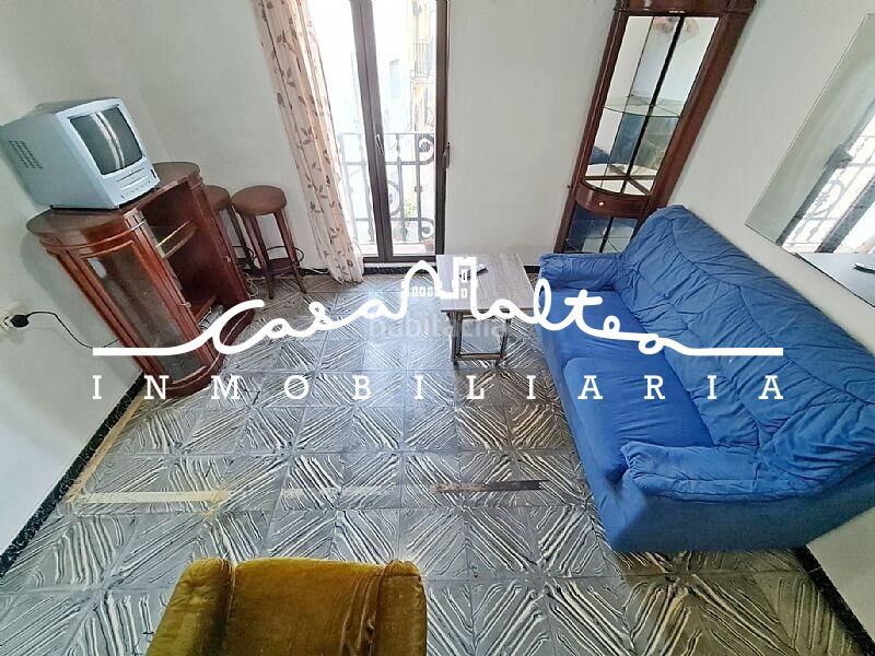 Foto c67cbf1a-5504-4cc0-9dda-33b717a6a2fa. Apartamento en calle alferez navarro 9 céntrico con trastero en Polop