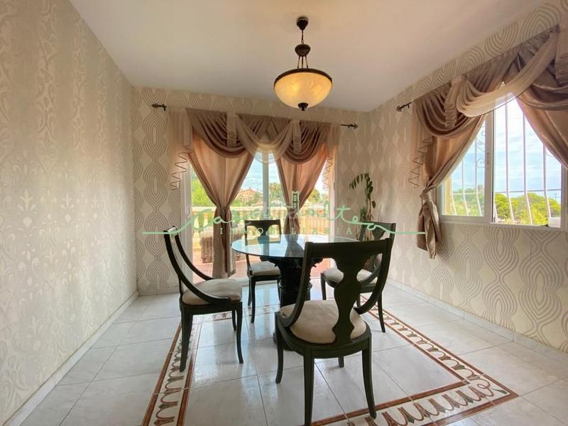Foto ad12e908-f12b-4ccd-995e-c0474936d117. Chalet villa en urbanización de la nucia! en Coloma Nucia (la)