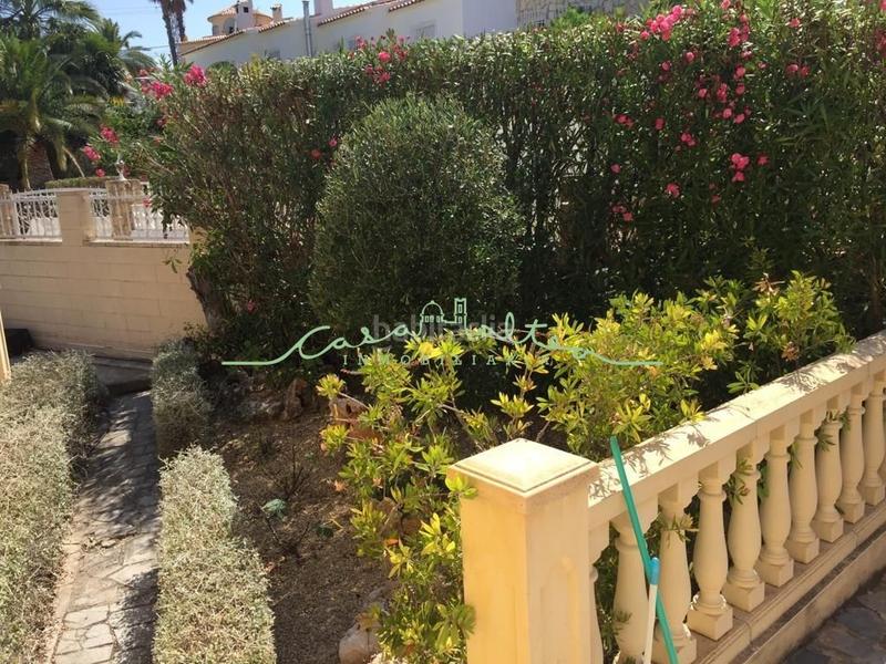 Foto c955fc53-3bf7-4a34-8b34-b6c04adbf232. Chalet villa en urbanización de la nucia! en Coloma Nucia (la)