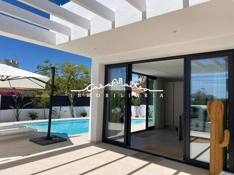 Foto 9db33d4a-f27f-48ad-b1b5-b0f793cd55a3. Casa amb piscina a El Tossal-Bello Horizonte Nucia (la)