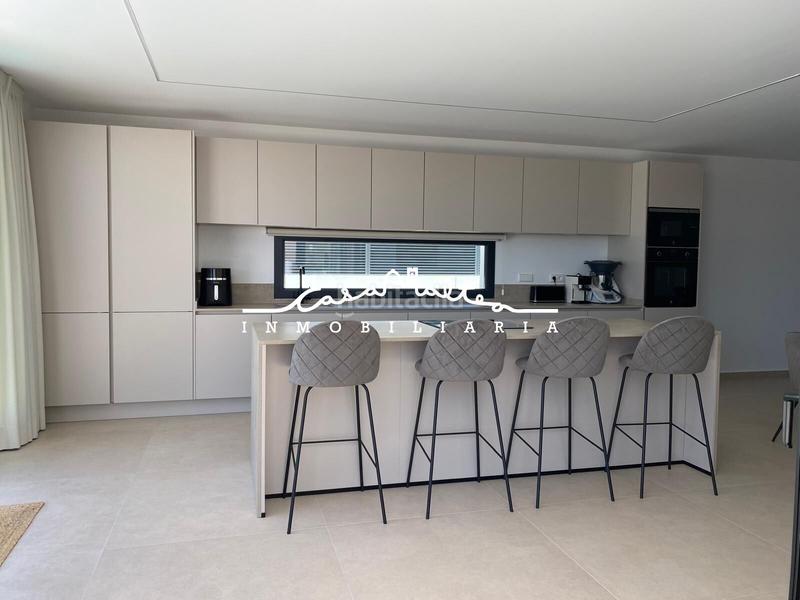 Foto e2317217-8737-4ca2-864e-5a99ade56492. Casa amb piscina a El Tossal-Bello Horizonte Nucia (la)