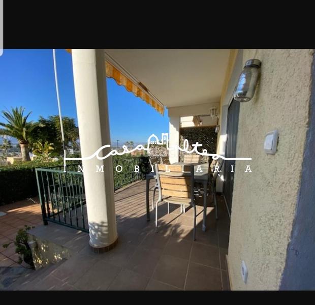 Foto 4039e969-886e-4192-94f9-bfccf91be8f3. Lloguer xalet amb calefacció aparcament piscina a Alfàs del Pi (l´)