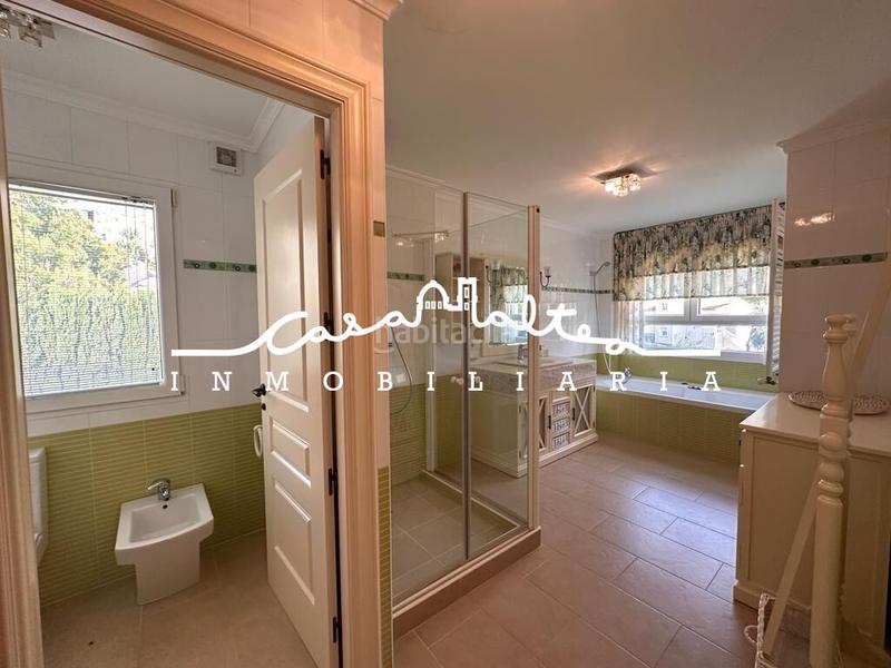 Foto 47d1a2ea-f6bd-45b9-a4a8-664d6aa646c2. Chalet con parcheggio piscina in Altea la vella Altea