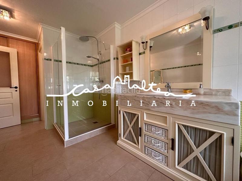 Foto 8b0ad86c-7e26-4493-8704-428ed02c0d3a. Chalet con parcheggio piscina in Altea la vella Altea