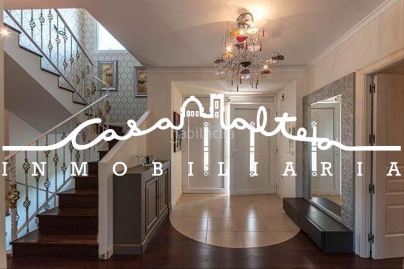 Foto ddbcc98b-2a0a-418d-8f61-790b6fc9d670. Chalet con parcheggio piscina in Altea la vella Altea