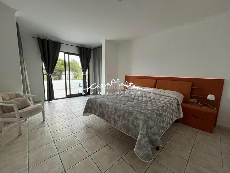 Foto 276c74a7-5897-4b8d-a604-08ae728cdc6d. Chalet con parcheggio piscina in Barranco Hondo Nucia (la)