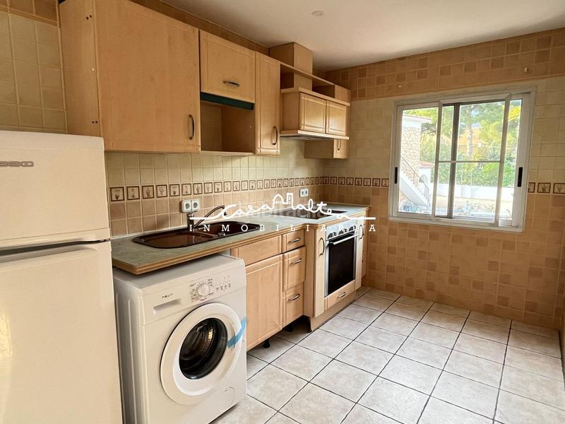 Foto 32bb78a7-ea37-4925-9b64-2ab6a7bd30c9. Chalet con parcheggio piscina in Barranco Hondo Nucia (la)