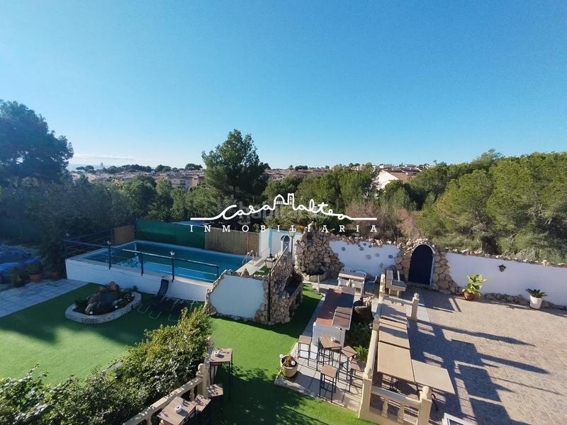 Foto 3bc6bde8-67d3-4def-8292-55874f2f29c4. Chalet con parcheggio piscina in Barranco Hondo Nucia (la)