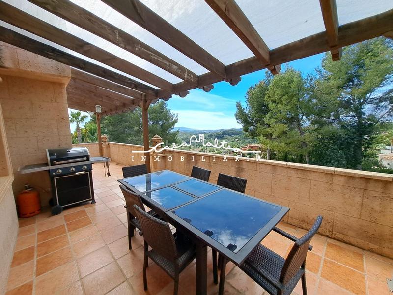 Foto 262dc60c-f9c9-44d7-b337-1e5358b1c2b4. Chalet se vende chalet la vella en Altea la vella Altea