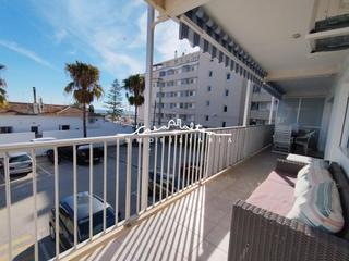 Etagenwohnung en Altea Ciudad. Se vende bonito y luminoso piso a pocos metros de la playa en al