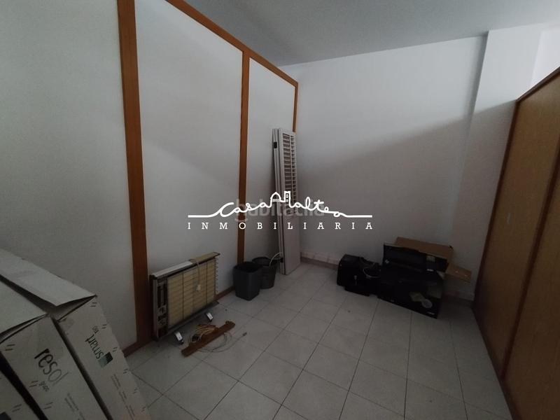 Foto 53f1f9a7-e934-43a7-a11c-3f87114d0872. Alquiler local comercial en alquiler amplio local para solo 68 meses en Altea