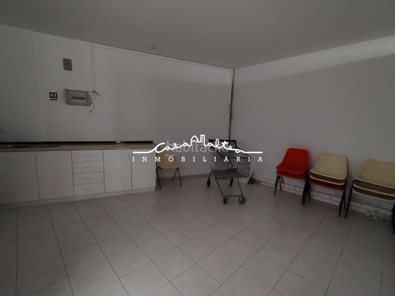 Foto a79d9033-f0bc-41b3-92f8-48e6df7a13aa. Location local commercial dans Altea ciudad Altea