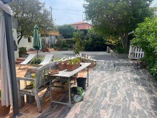 Casa en Altea Ciudad. En venta preciosa casa con muchas posibilidades en altea, leer d
