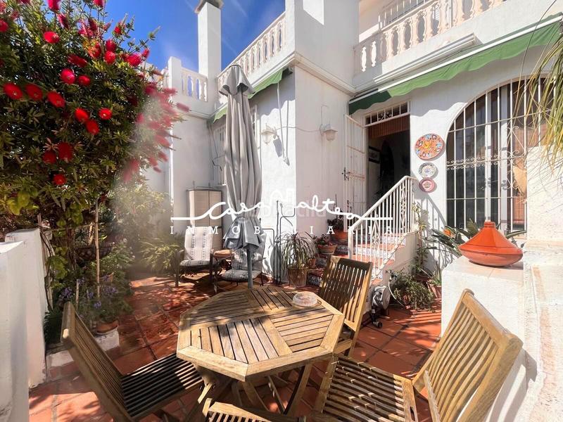 Foto 4f9f0ac1-192d-45c8-b00a-5e21be140b3f. Apartamento en venta apartamento en planta baja con 2 terrazas en bello horizonte en Nucia (la)