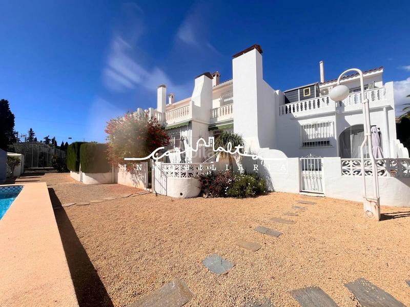 Foto e073c17e-5418-479e-a53a-5135d39bbab3. Apartamento en venta apartamento en planta baja con 2 terrazas en bello horizonte en Nucia (la)