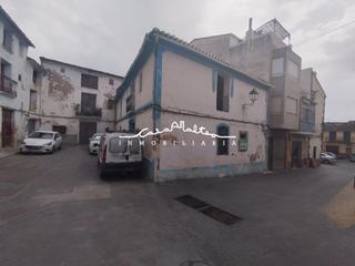 Masia a Bolulla. En venta gran casa de pueblo para reformar en bolulla