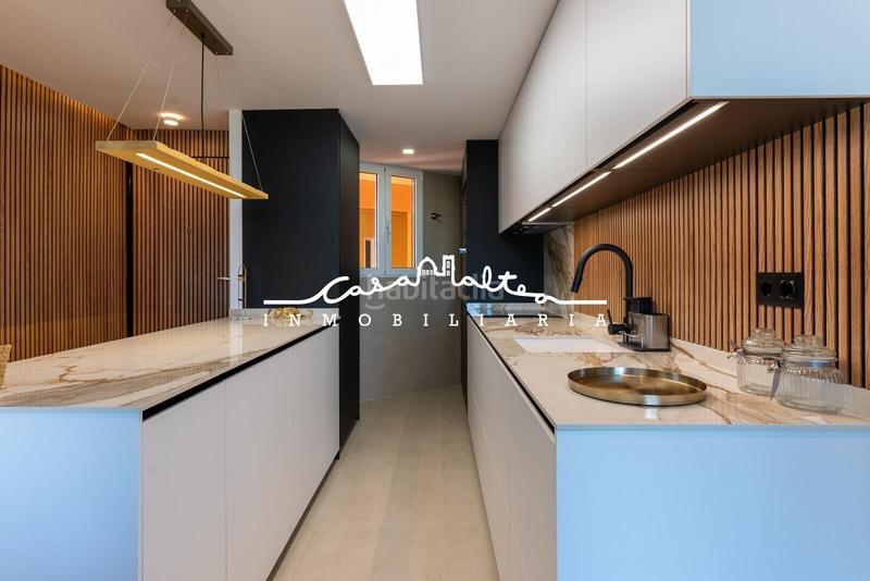 Foto 9a882928-9a92-42ff-9091-feca6ace581d. Appartamento con riscaldamento parcheggio in Puerto Calp