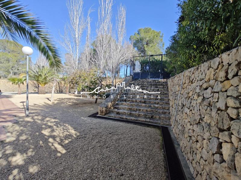 Foto 900a70fe-0ecc-4a00-913b-444b36b670ff. Piccolo appartamento con riscaldamento parcheggio piscina in Altea