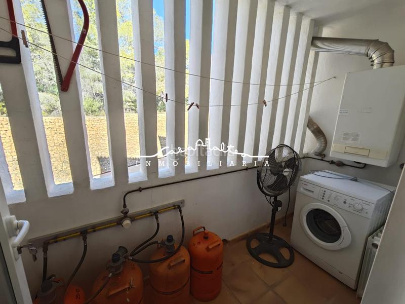 Foto aee312fd-7aab-470a-9b81-cc3037c4d296. Piccolo appartamento con riscaldamento parcheggio piscina in Altea