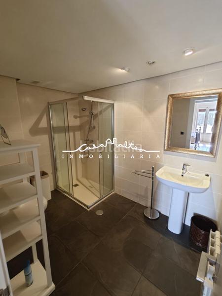 Foto fe0ead70-ce7d-4c30-80ab-5fb6a7725e39. Piccolo appartamento con riscaldamento parcheggio piscina in Altea