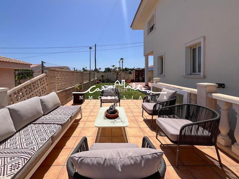 Foto 41b3ae95-1c8c-4bc6-a316-43c01112c61a. Chalet avec parking dans Escandinavia-Cautivador Alfàs del Pi (l´)