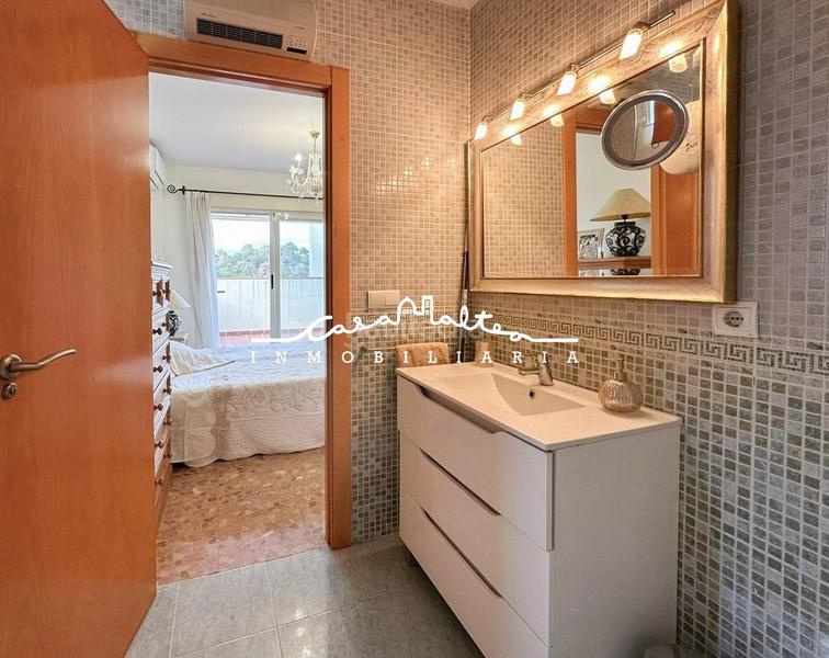 Foto 42e86aee-3de5-4fbb-a45c-d6d4efd3211a. Chalet avec parking dans Escandinavia-Cautivador Alfàs del Pi (l´)