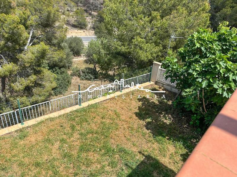 Foto 7abcca0a-1dcc-4561-9918-05f9c09ffca1. Chalet avec parking dans Escandinavia-Cautivador Alfàs del Pi (l´)