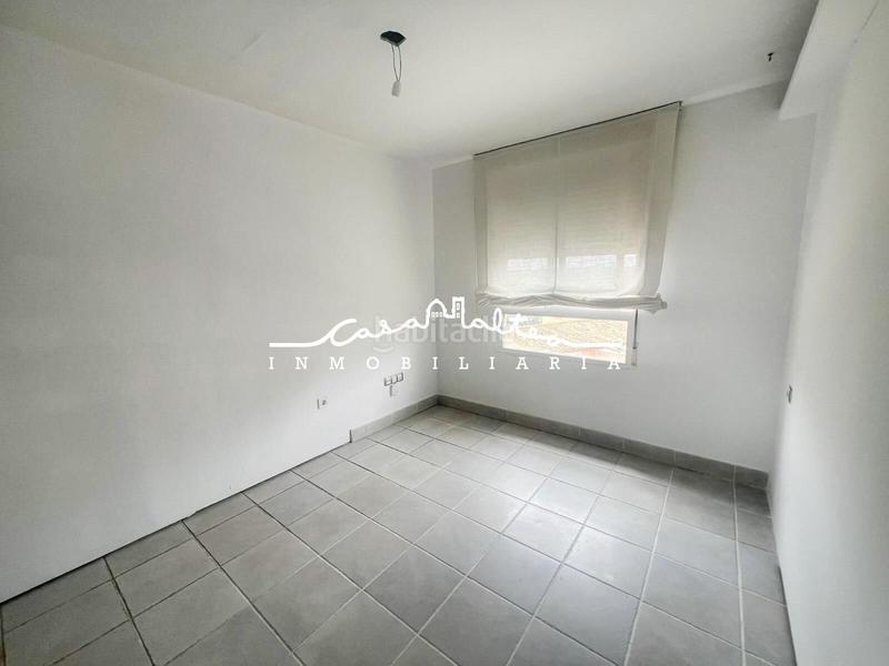 Foto 5bc88c69-1a01-422a-b0aa-0030a66b6f34. Zweistöckige wohnung mit parking in Pueblo-Ubanizaciones Alfàs del Pi (l´)