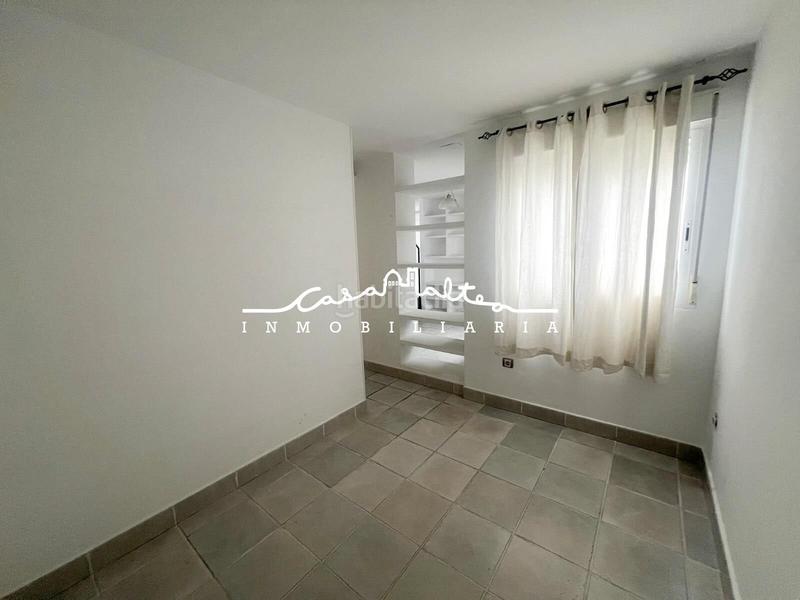 Foto 9610b91e-4f27-41b7-ba31-3bdfa14caa2f. Zweistöckige wohnung mit parking in Pueblo-Ubanizaciones Alfàs del Pi (l´)