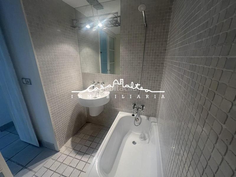 Foto aa9b26d7-bb45-4fb1-b8f9-d98d41098fe7. Zweistöckige wohnung mit parking in Pueblo-Ubanizaciones Alfàs del Pi (l´)