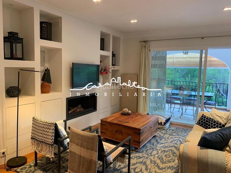 Foto 605b8bcc-acaa-4f3c-b8e0-3c2404f9d957. Chalet avec chauffage parking piscine dans Altea la vella Altea