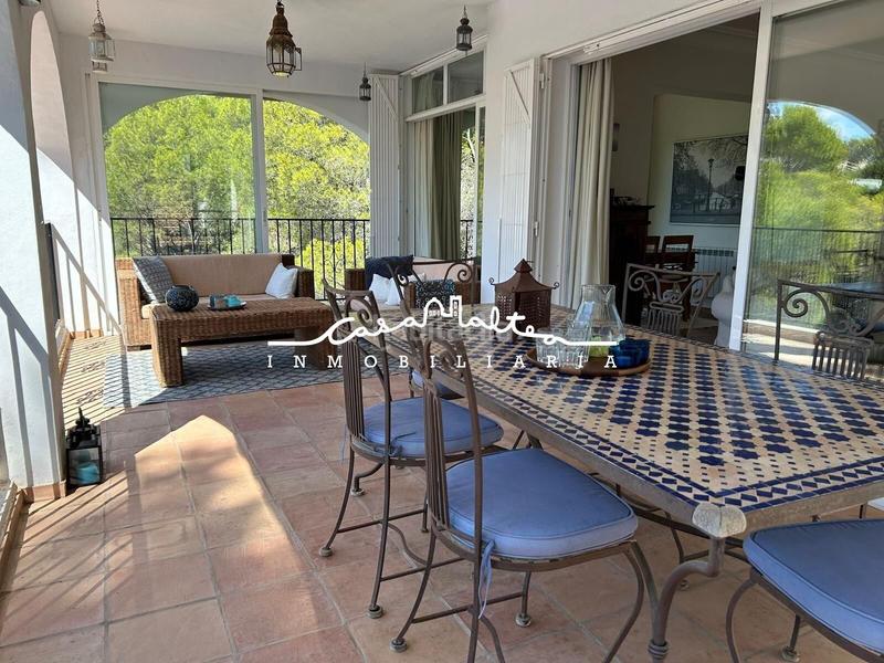 Foto eb411878-d8e2-4a99-b2a6-cf0d3e129c58. Chalet avec chauffage parking piscine dans Altea la vella Altea