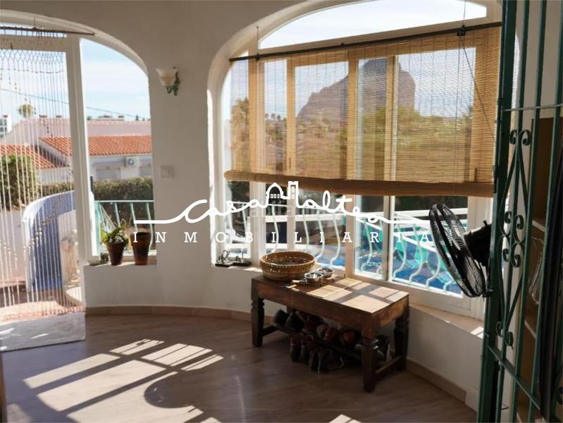 Foto 5299a4f9-9fea-4831-8898-ddb7bfcbcbf4. Chalet avec parking piscine dans Marisol Park - Ortembach - Los Almendros Calp