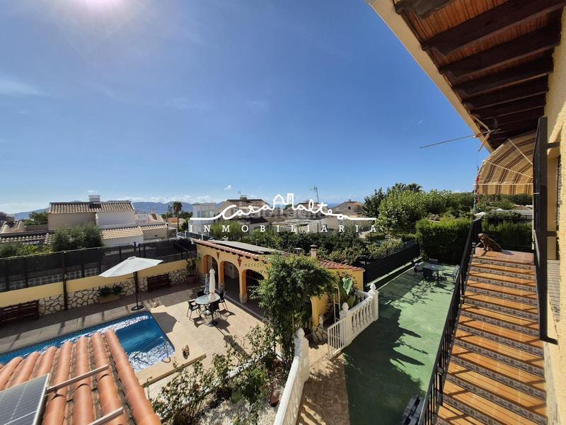 Foto 446d774b-0f74-4bbe-9cc4-1286deaecd11. Chalet avec parking piscine dans Coloma Nucia (la)