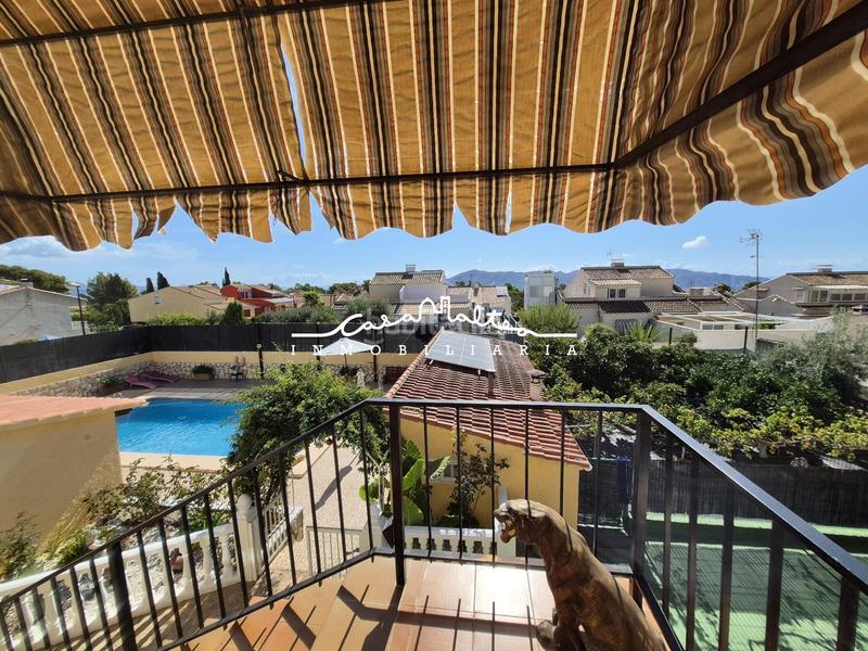 Foto 473db103-ebb8-4a9c-bc57-f4e97c4cd377. Chalet avec parking piscine dans Coloma Nucia (la)