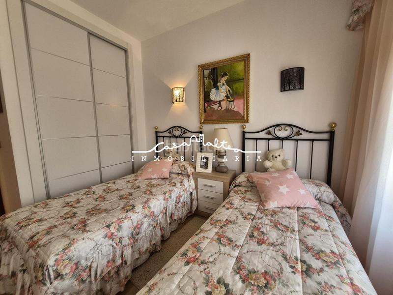 Foto 8d55c3a3-ed5b-4485-b4e8-c63c08279cce. Chalet avec parking piscine dans Coloma Nucia (la)