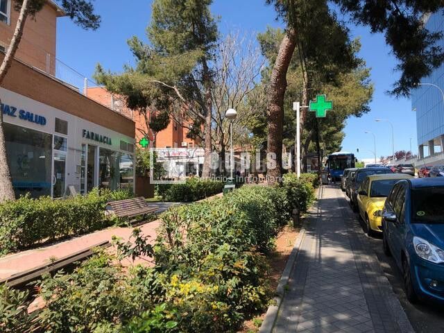 Foto 4f7928dd-f714-48f2-8f8b-bbcb535a3d10. Pis amb calefacció a Salvador Madrid