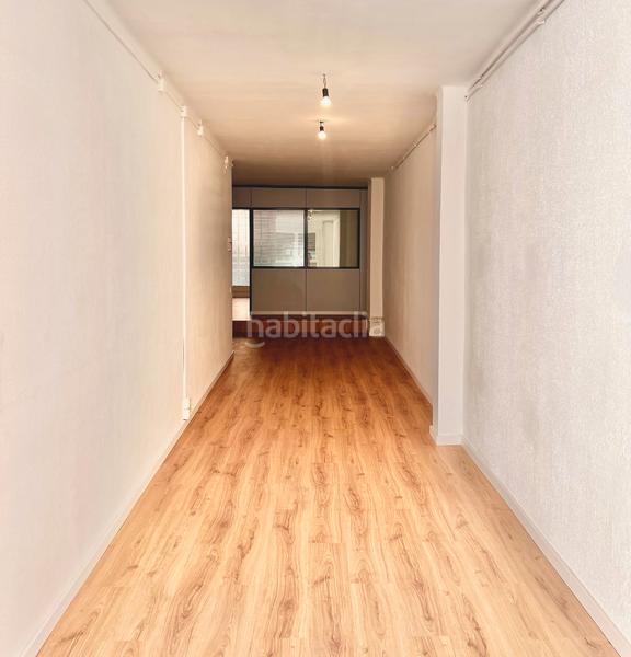 Foto 3953be8a-dd00-473b-9bd7-4019487a2629. Lloguer local comercial a Centre Cornellà de Llobregat