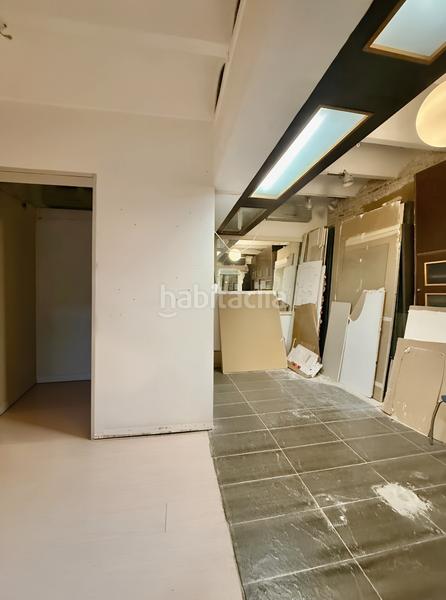 Foto da05c863-4cf5-41bb-99ab-65b36a43a8cf. Location local commercial dans La Gavarra Cornellà de Llobregat