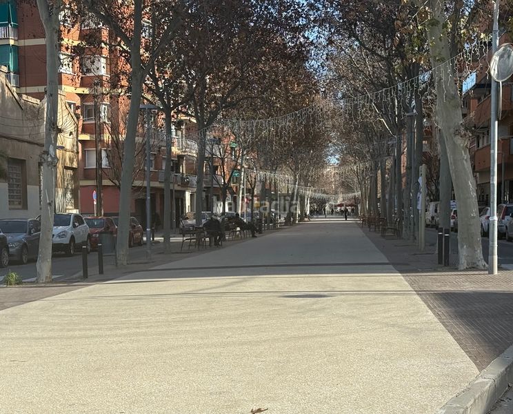 Foto 404a4226-529b-4628-ad7e-2fa3bfb4a20f. Edifici a Riera Cornellà de Llobregat