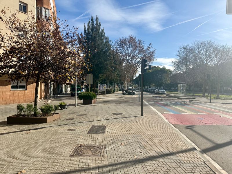 Foto ccb09661-4c91-4605-9d68-e93a0741bb13. Edifici a Riera Cornellà de Llobregat
