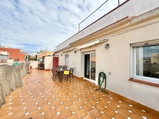 Ático  Carrer de sant lluís. Espectacular ático con ascensor y terraza de 40m2