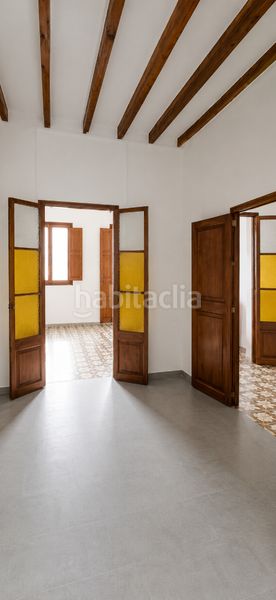 Foto ad8ca25d-f107-4bbb-b20a-a1980b4a7bf7. Edifici a Santa Catalina Palma de Mallorca