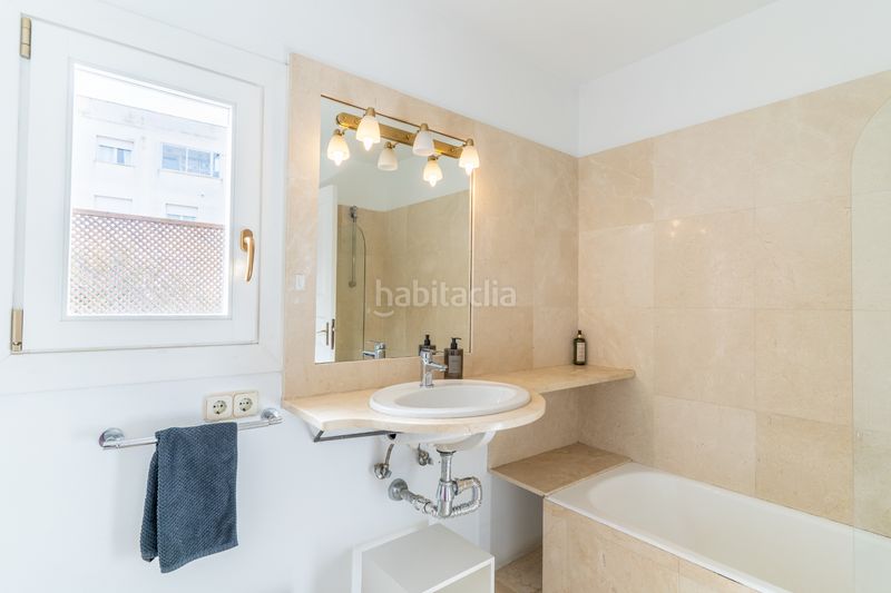 Foto 1b8f5b65-e85d-4e3d-9ba4-fcb83c9ae063. Xalet amb xemeneia a Son Espanyolet Palma de Mallorca