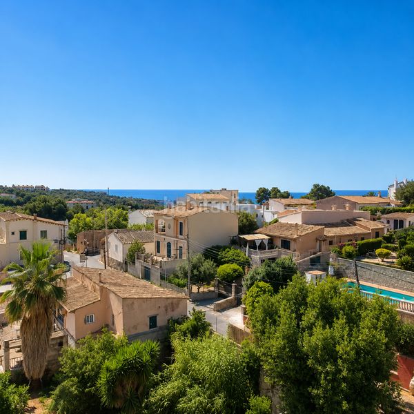 Foto 59c5603e-9d7c-4181-b1b2-0eda3bfefc08. Casa amb calefacció aparcament piscina a Gènova Palma de Mallorca